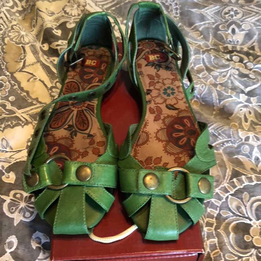 BC green leather flats Size 8.5